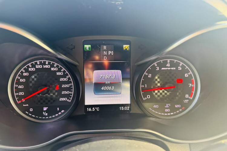 Used Mercedes-Benz GLC AMG 2017 AMG GLC 43 4MATIC Special Edition Odometer Close Up