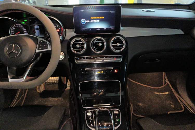 Used Mercedes-Benz GLC AMG 2017 AMG GLC 43 4MATIC Audio And AC Panel