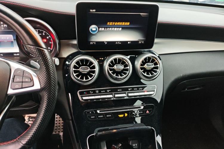 Used Mercedes-Benz GLC AMG 2017 AMG GLC 43 4MATIC Audio And AC Panel