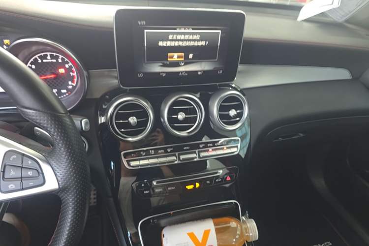 Used Mercedes-Benz GLC AMG 2017 AMG GLC 43 4MATIC Special Edition Audio And AC Panel