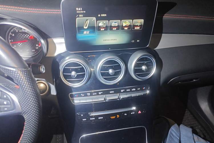 Used Mercedes-Benz GLC AMG 2017 AMG GLC 43 4MATIC Special Edition Audio And AC Panel