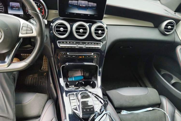 Used Mercedes-Benz GLC AMG 2017 AMG GLC 43 4MATIC Special Edition Audio And AC Panel