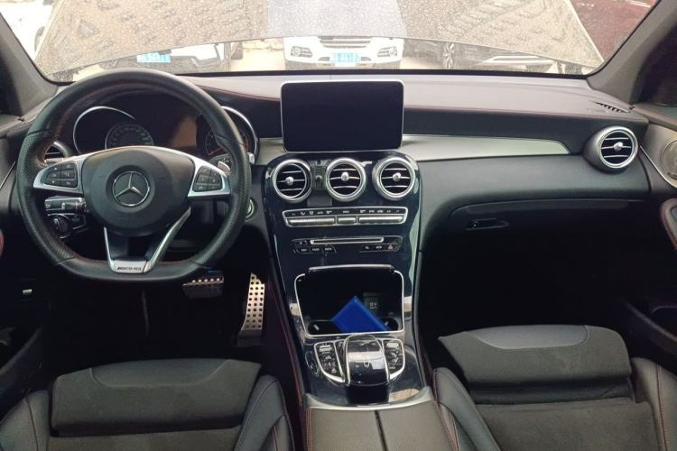 Used Mercedes-Benz GLC AMG 2017 AMG GLC 43 4MATIC Center Console