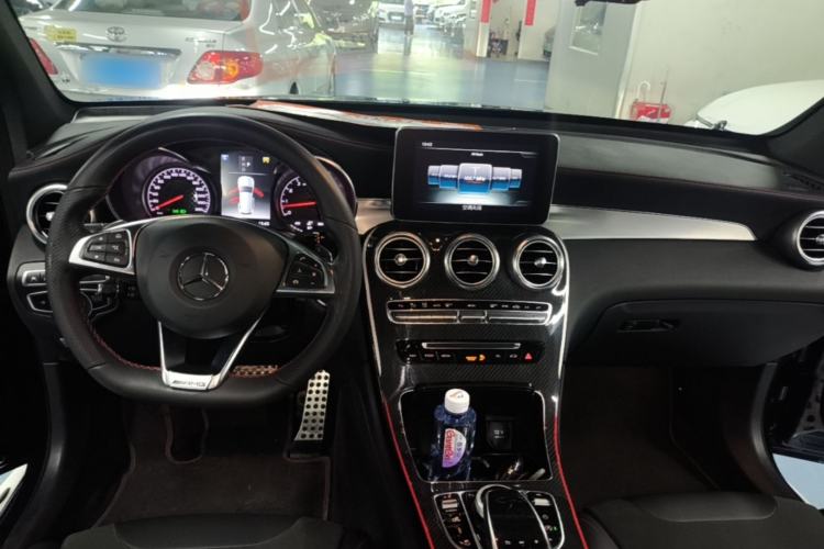 Used Mercedes-Benz GLC AMG 2017 AMG GLC 43 4MATIC Center Console