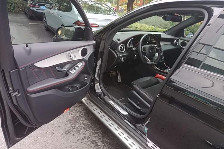 Used Mercedes-Benz GLC AMG 2017 AMG GLC 43 4MATIC Driver Seat
