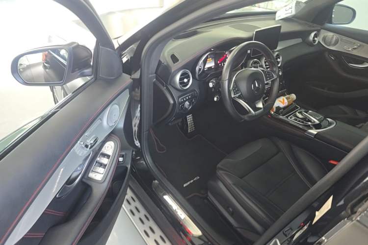 Used Mercedes-Benz GLC AMG 2017 AMG GLC 43 4MATIC Special Edition Driver Seat