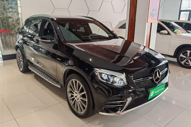 Used Mercedes-Benz GLC AMG 2017 AMG GLC 43 4MATIC Exterior 2