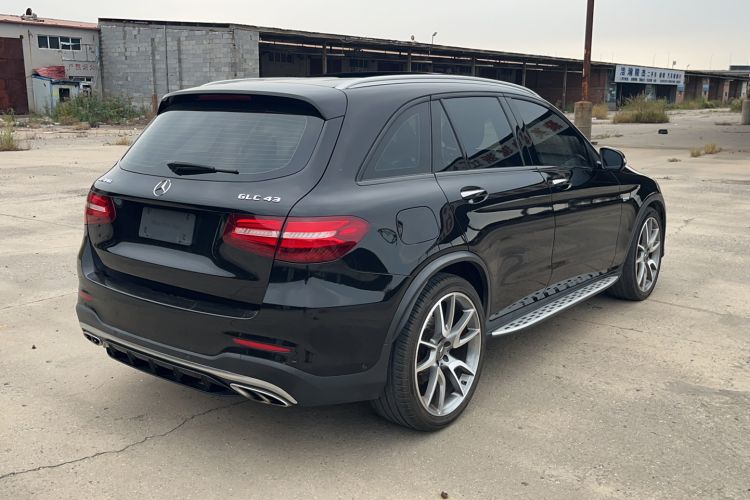 Used Mercedes-Benz GLC AMG 2017 AMG GLC 43 4MATIC Exterior 3