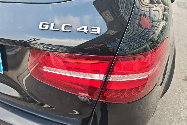 Used Mercedes-Benz GLC AMG 2017 AMG GLC 43 4MATIC Exterior 6