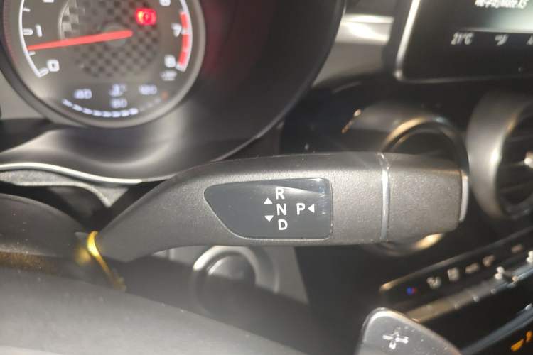 Used Mercedes-Benz GLC AMG 2017 AMG GLC 43 4MATIC Gear Lever