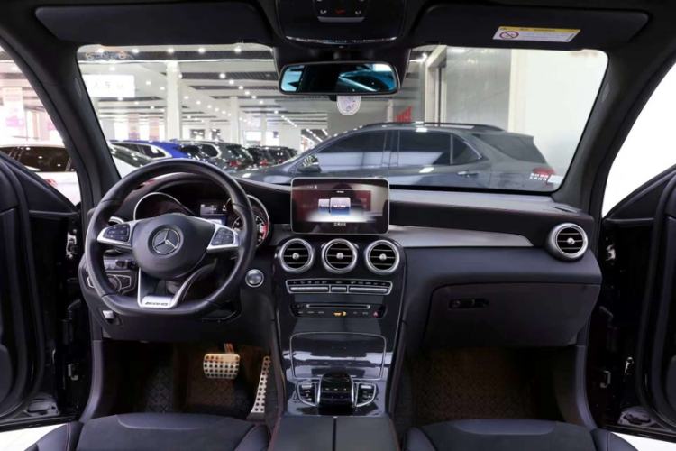 Used Mercedes-Benz GLC AMG 2017 AMG GLC 43 4MATIC Interior 1