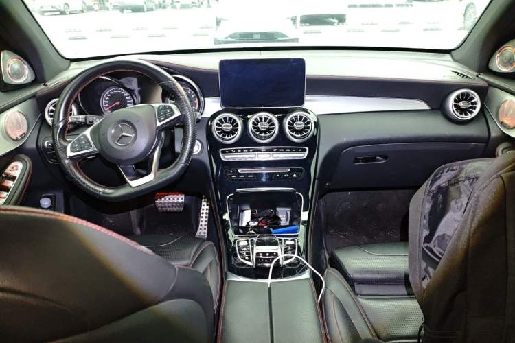 Used Mercedes-Benz GLC AMG 2017 AMG GLC 43 4MATIC Interior 2