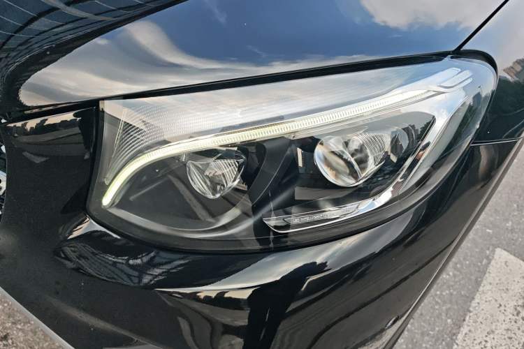 Used Mercedes-Benz GLC AMG 2017 AMG GLC 43 4MATIC Left Front Headlight