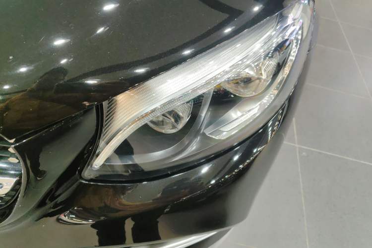 Used Mercedes-Benz GLC AMG 2017 AMG GLC 43 4MATIC Left Front Headlight