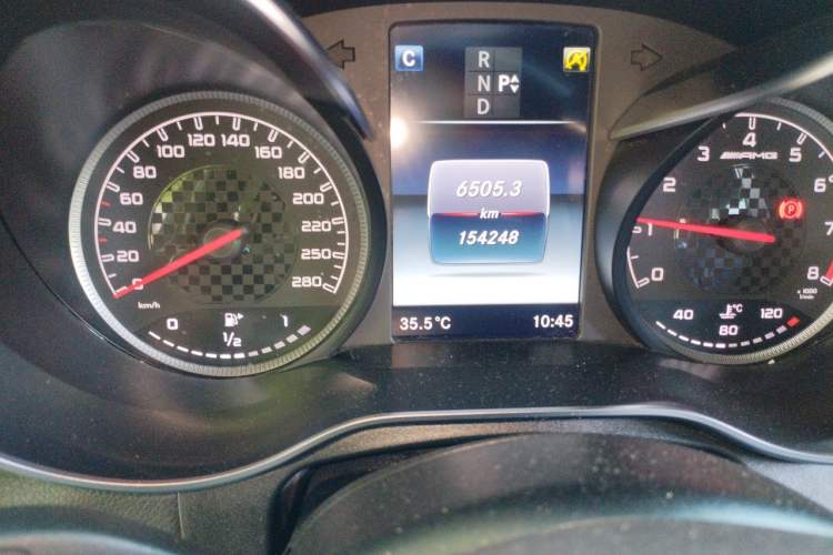 Used Mercedes-Benz GLC AMG 2017 AMG GLC 43 4MATIC Odometer Close Up