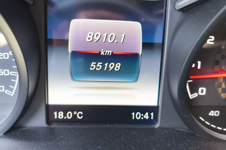 Used Mercedes-Benz GLC AMG 2017 AMG GLC 43 4MATIC Odometer Close Up