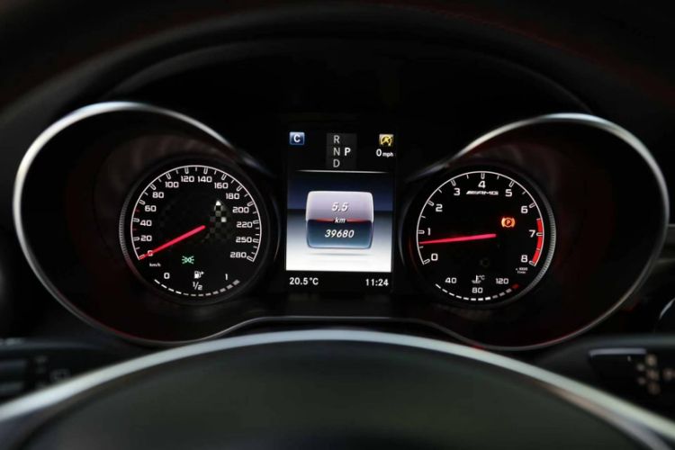 Used Mercedes-Benz GLC AMG 2017 AMG GLC 43 4MATIC Odometer Close Up