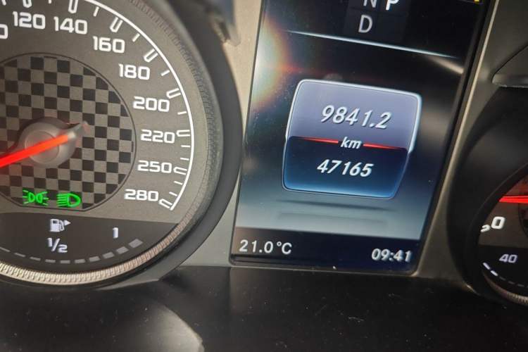 Used Mercedes-Benz GLC AMG 2017 AMG GLC 43 4MATIC Special Edition Odometer Close Up