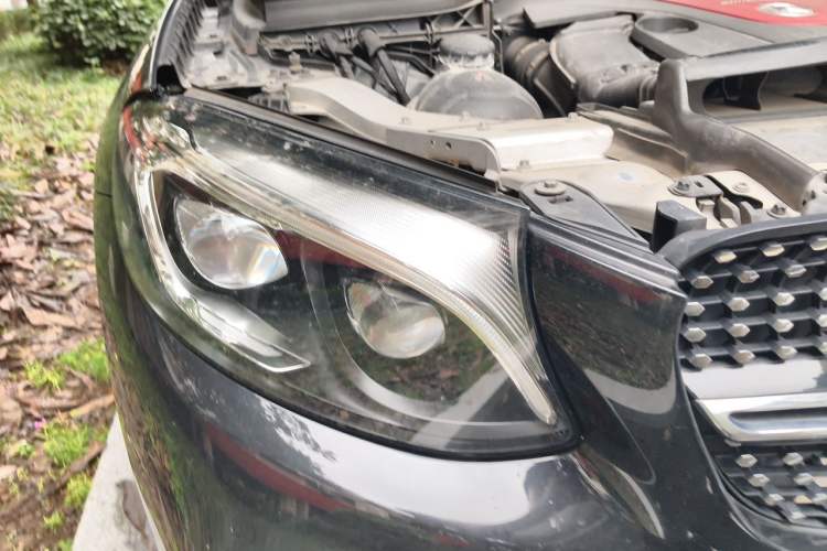 Used Mercedes-Benz GLC AMG 2017 AMG GLC 43 4MATIC Right Front Headlight