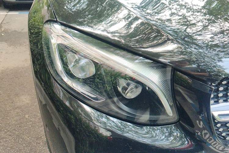 Used Mercedes-Benz GLC AMG 2017 AMG GLC 43 4MATIC Right Front Headlight