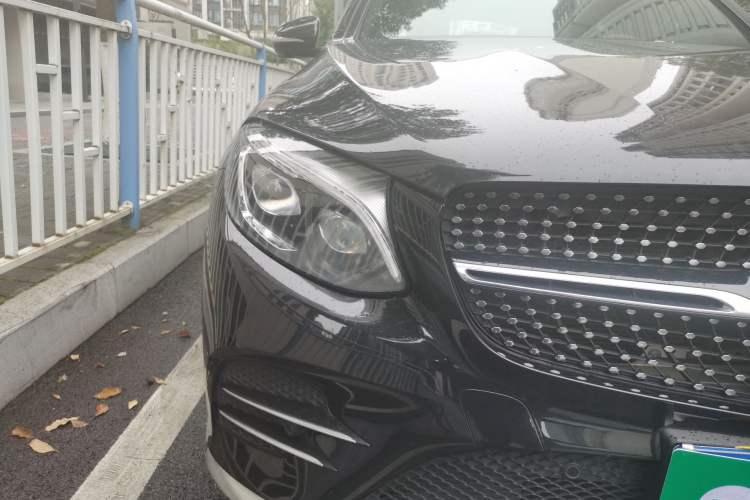 Used Mercedes-Benz GLC AMG 2017 AMG GLC 43 4MATIC Right Front Headlight