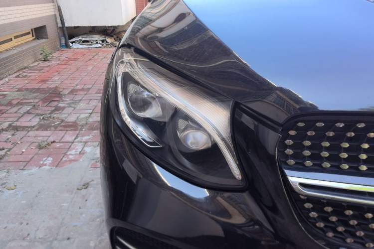 Used Mercedes-Benz GLC AMG 2017 AMG GLC 43 4MATIC Right Front Headlight