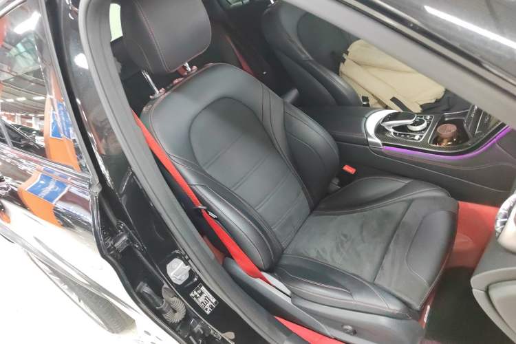 Used Mercedes-Benz GLC AMG 2017 AMG GLC 43 4MATIC Right Front Seat