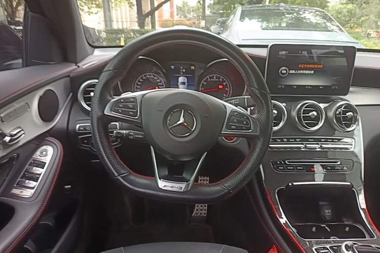 Used Mercedes-Benz GLC AMG 2017 AMG GLC 43 4MATIC Steering Wheel
