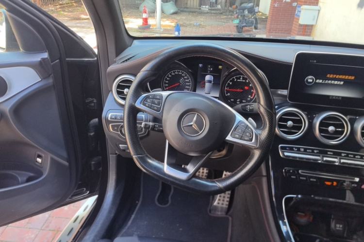 Used Mercedes-Benz GLC AMG 2017 AMG GLC 43 4MATIC Steering Wheel