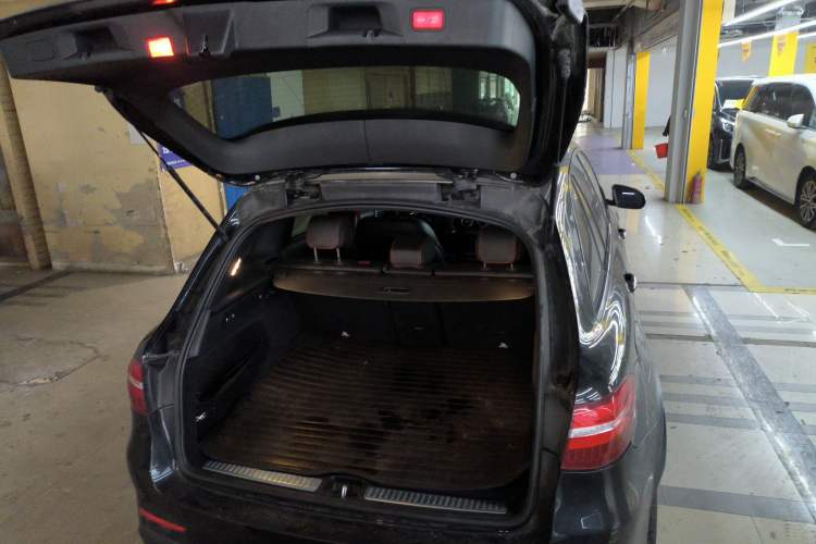Used Mercedes-Benz GLC AMG 2017 AMG GLC 43 4MATIC Trunk