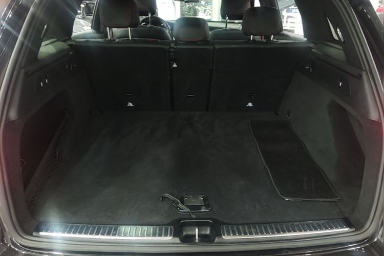Used Mercedes-Benz GLC AMG 2017 AMG GLC 43 4MATIC Trunk