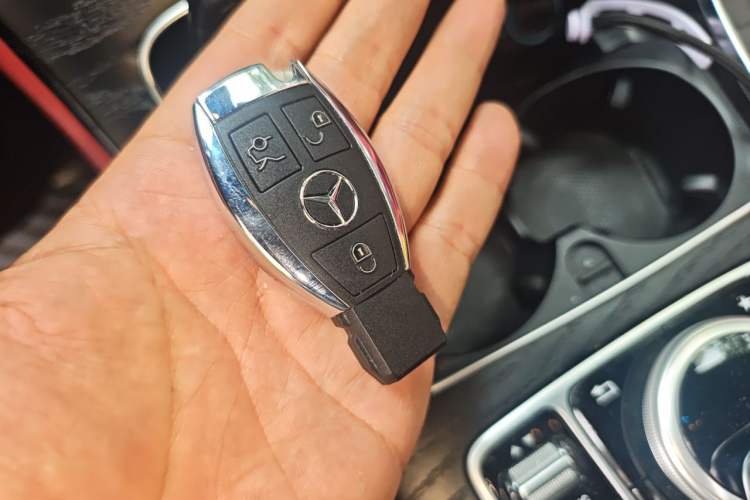 Used Mercedes-Benz GLC AMG 2017 AMG GLC 43 4MATIC Vehicle Key