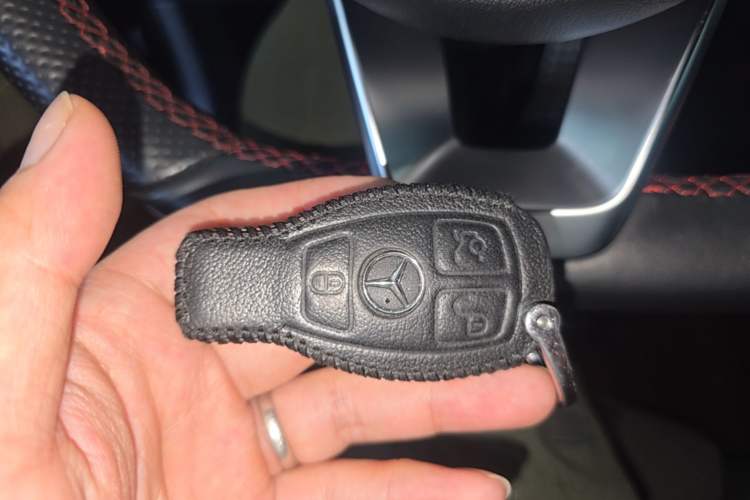 Used Mercedes-Benz GLC AMG 2017 AMG GLC 43 4MATIC Special Edition Vehicle Key