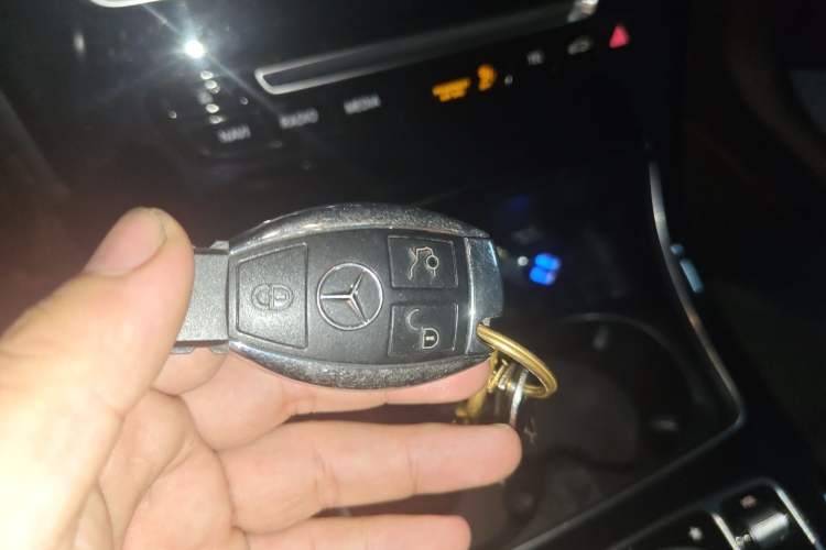 Used Mercedes-Benz GLC AMG 2017 AMG GLC 43 4MATIC Vehicle Key