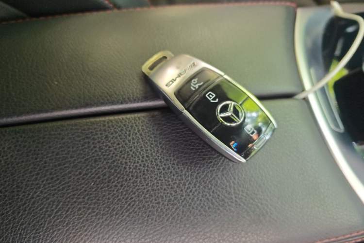 Used Mercedes-Benz GLC AMG 2017 AMG GLC 43 4MATIC Vehicle Key