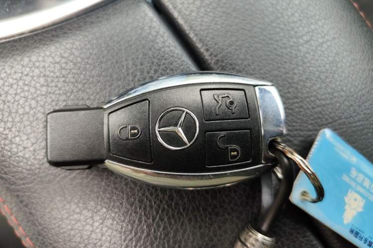 Used Mercedes-Benz GLC AMG 2017 AMG GLC 43 4MATIC Special Edition Vehicle Key