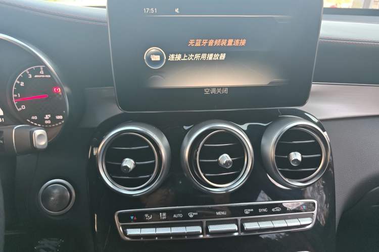 Used Mercedes-Benz GLC AMG 2017 AMG GLC 43 4MATIC Audio And AC Panel