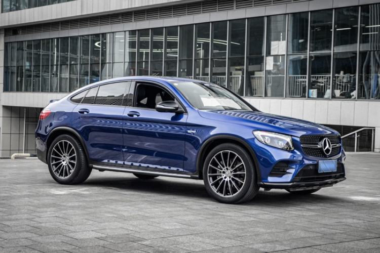 Used Mercedes-Benz GLC AMG 2017 AMG GLC 43 4MATIC Exterior 2