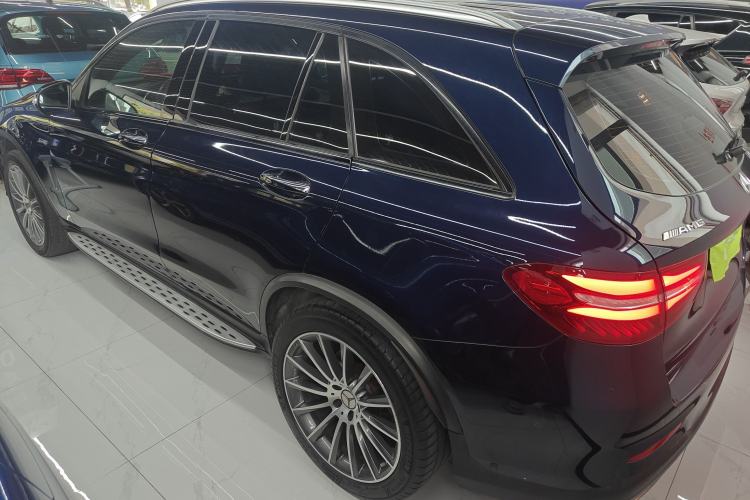 Used Mercedes-Benz GLC AMG 2017 AMG GLC 43 4MATIC Exterior 2