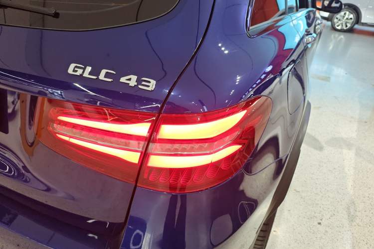Used Mercedes-Benz GLC AMG 2017 AMG GLC 43 4MATIC Exterior 6