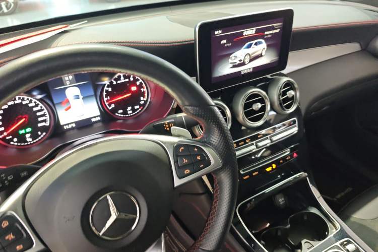 Used Mercedes-Benz GLC AMG 2017 AMG GLC 43 4MATIC Gear Lever