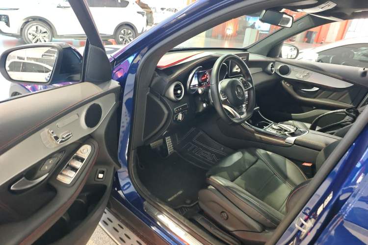 Used Mercedes-Benz GLC AMG 2017 AMG GLC 43 4MATIC Interior 3