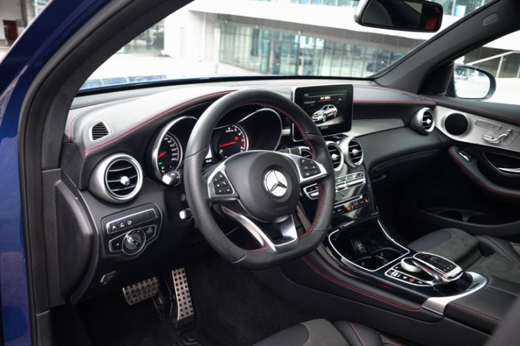 Used Mercedes-Benz GLC AMG 2017 AMG GLC 43 4MATIC Interior 3
