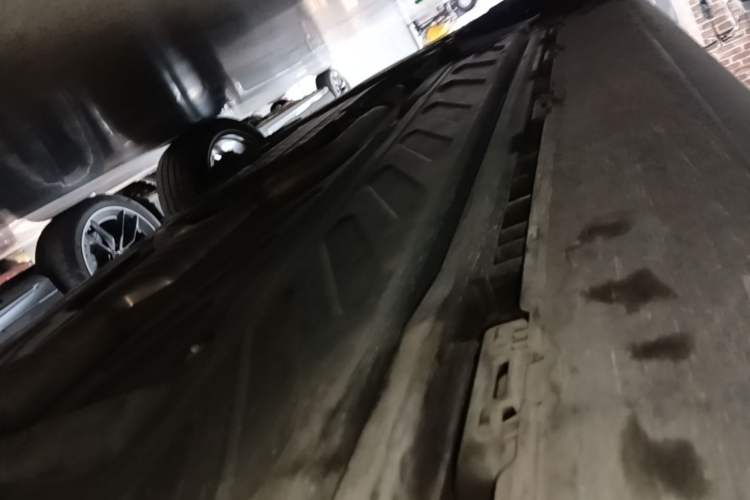 Used Mercedes-Benz GLC AMG 2017 AMG GLC 43 4MATIC Left Side Sill