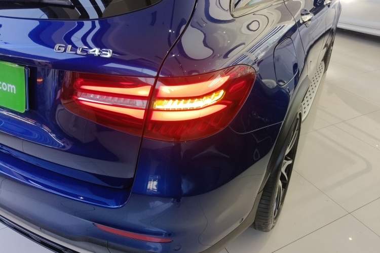 Used Mercedes-Benz GLC AMG 2017 AMG GLC 43 4MATIC Right Rear Taillight