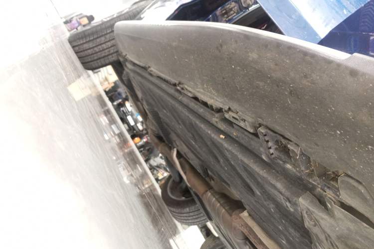 Used Mercedes-Benz GLC AMG 2017 AMG GLC 43 4MATIC Right Side Sill