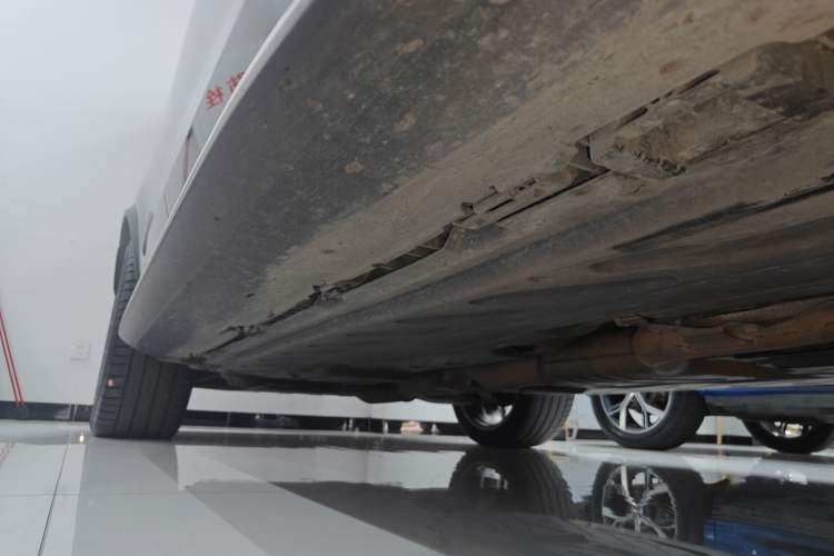 Used Mercedes-Benz GLC AMG 2017 AMG GLC 43 4MATIC Right Side Sill