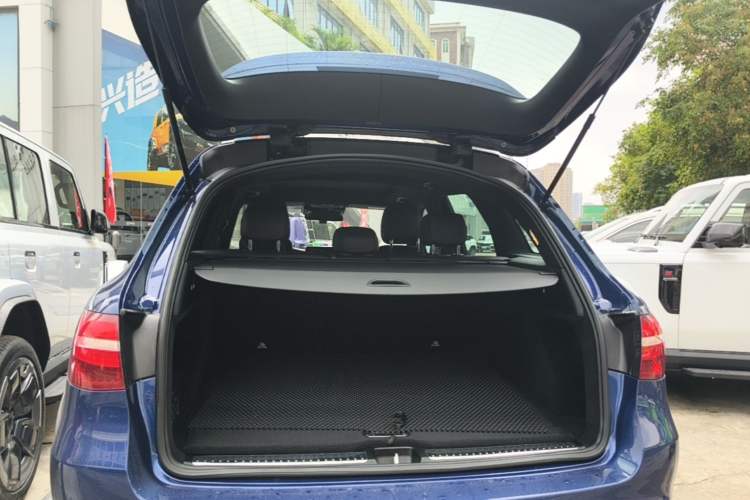 Used Mercedes-Benz GLC AMG 2017 AMG GLC 43 4MATIC Trunk