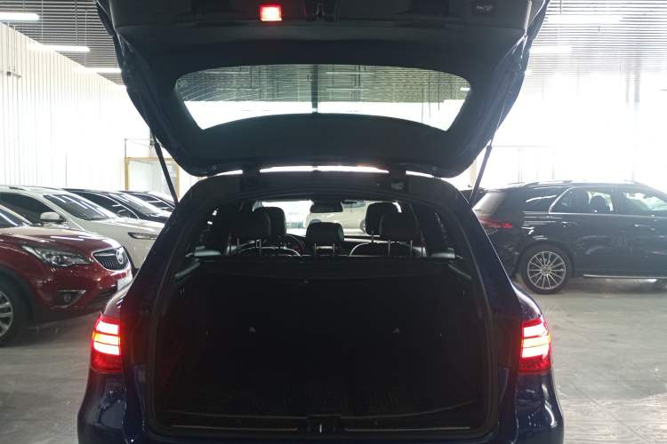 Used Mercedes-Benz GLC AMG 2017 AMG GLC 43 4MATIC Trunk