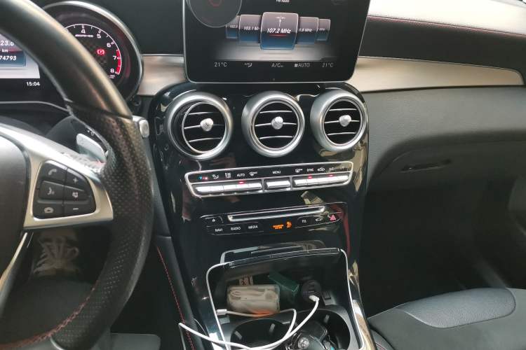 Used Mercedes-Benz GLC AMG 2017 AMG GLC 43 4MATIC Audio And AC Panel